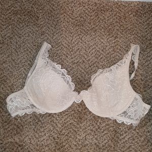 *SALE* Victoria's Secret Bra